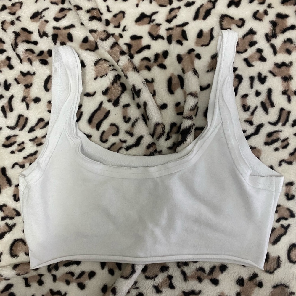 Crop top bundle - Picture 2 of 8